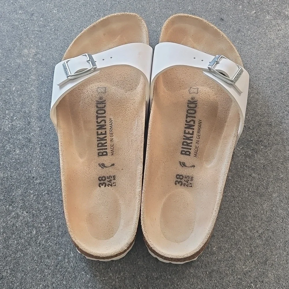 Birkenstock Madrid White Slides with Metallic Buckle Size 38 - Picture 2 of 3